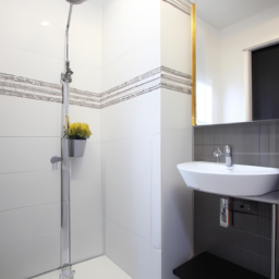 Salle de bain équipée : confort moderne et design Cernay